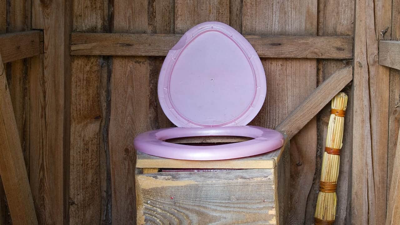 Guide to camping toilets: Dry toilet - definition, price, variants