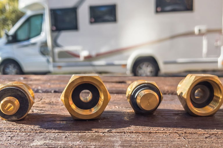 Gas adapter for camping in Europe