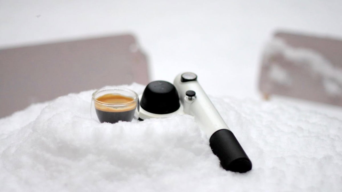 Die handliche Handpressomaschine fuer den Campingbedarf