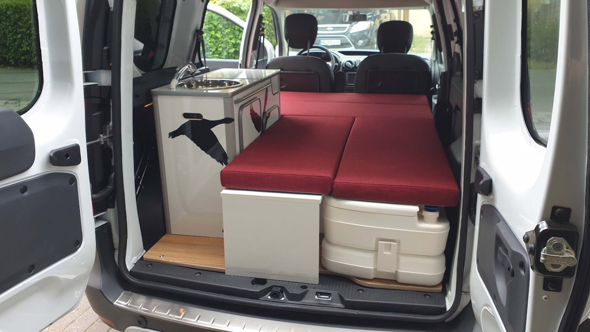 Flexcamper Dokker als Mini-Camper