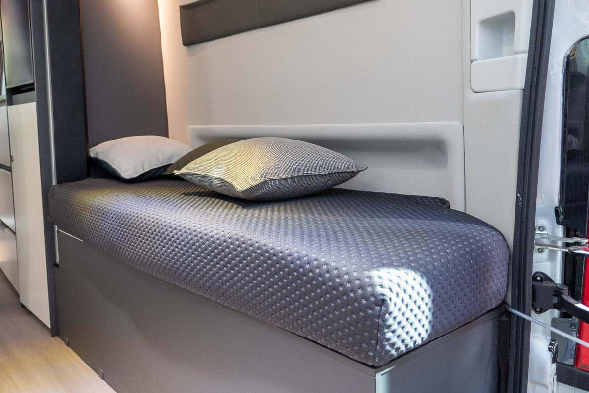 Adria TWIN 600 Sofa
