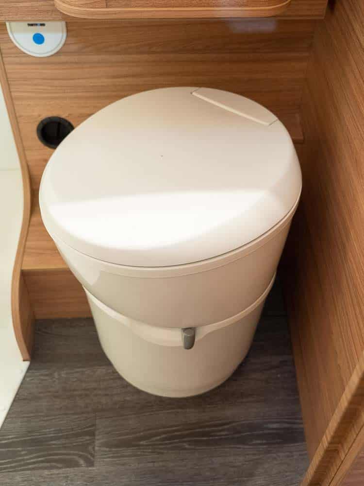 Weinsberg X-Cursion Van Toilette