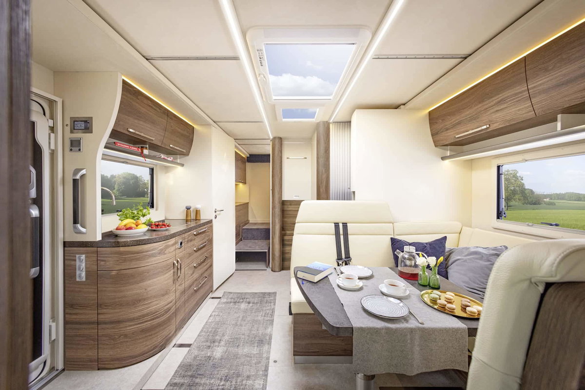 PROTEC Q18 luxury motorhome interior
