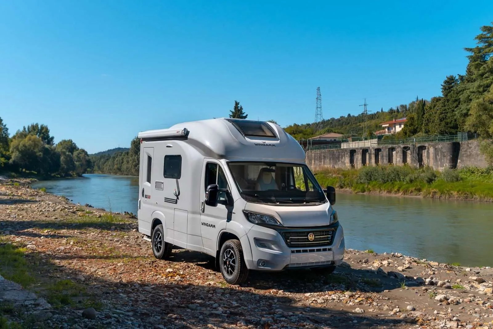 Discover the ultimate travel experience: the exquisite Wingamm Oasi 540.1 mini motorhome - a compact combination of luxury and maximum comfort
