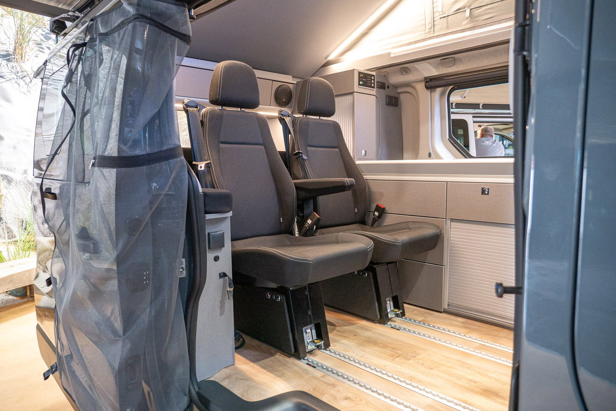 Nissan Primastar Seaside by Dethleffs Sitze Caravan Salon 2023