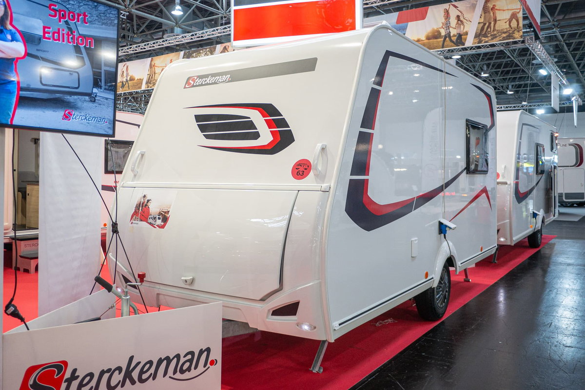 Sterckeman Easy 390 CP Caravan Salon 2023 bow
