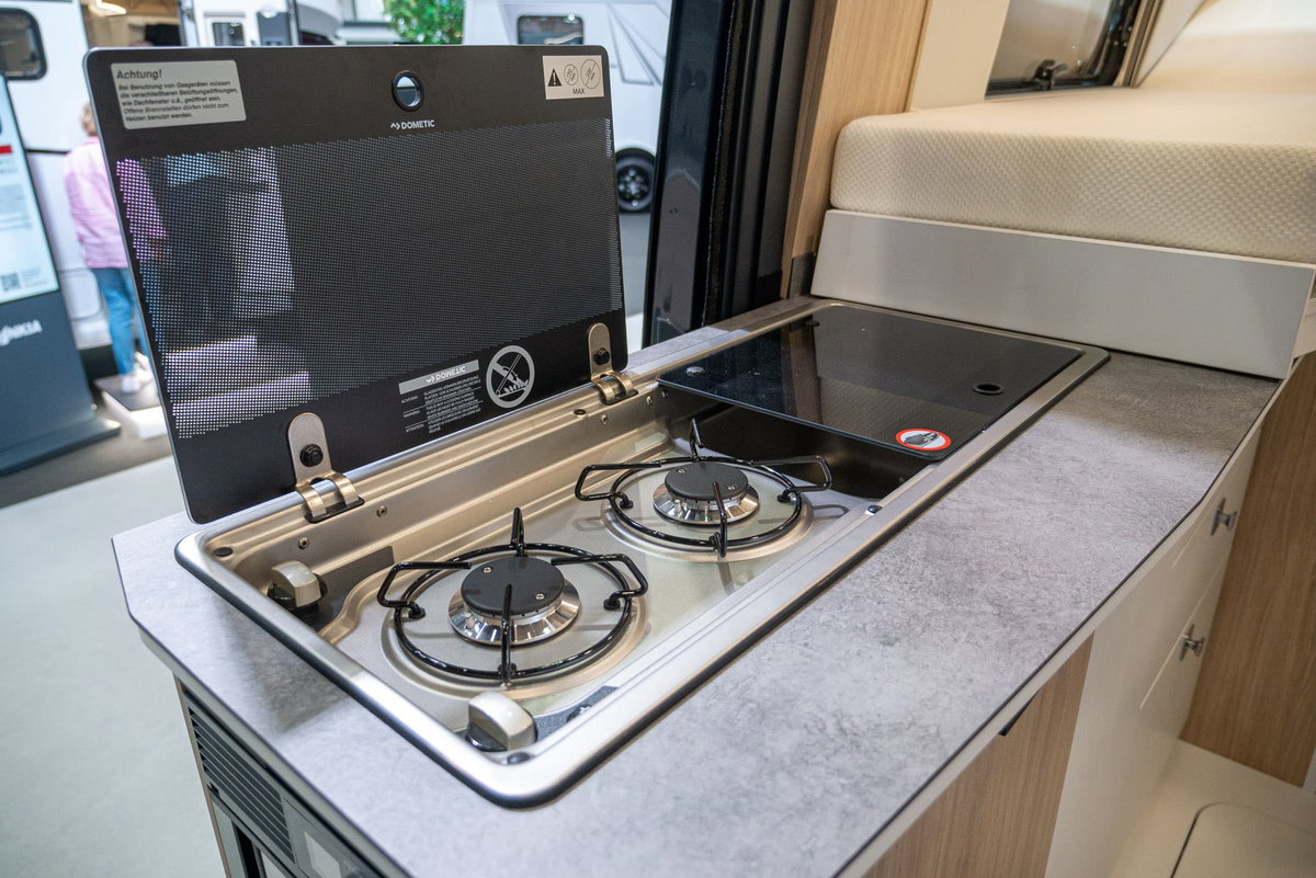 Yucon K-Peak 6.0 BD Küchenmodul Caravan Salon 2023