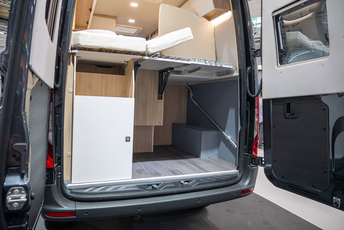 Yucon K-Peak 6.0 BD Stauraum Caravan Salon 2023