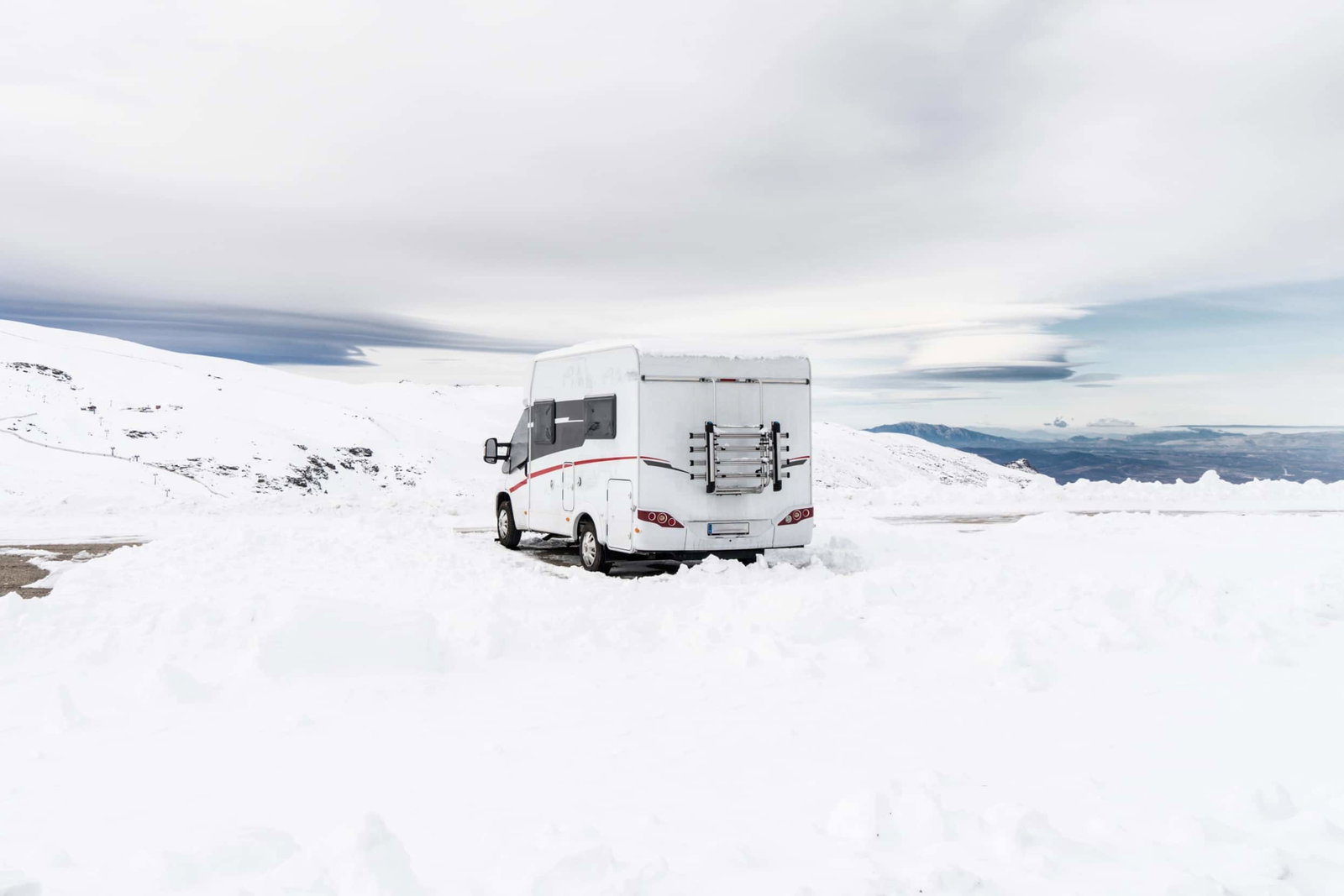 Winter camping: 15 products for a cozy camping day