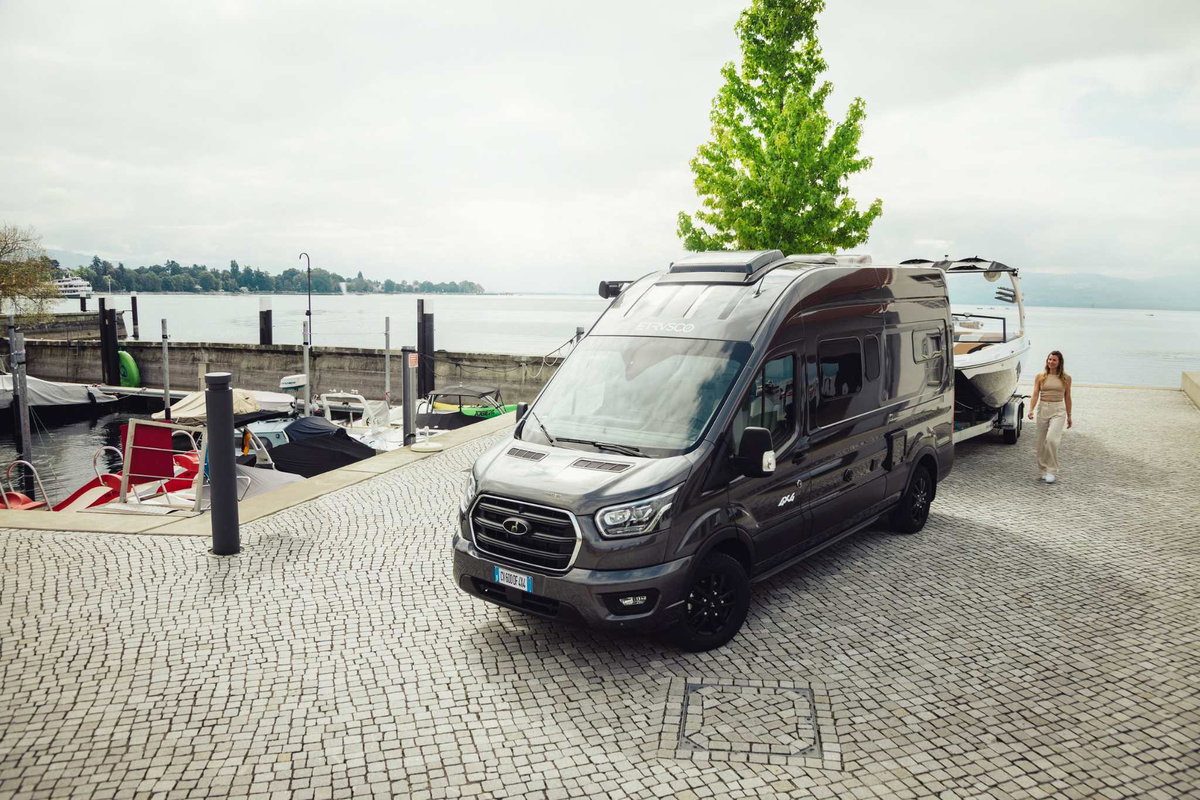 Motorhomes for 2 persons - Etrusco CV 600 DF Ford