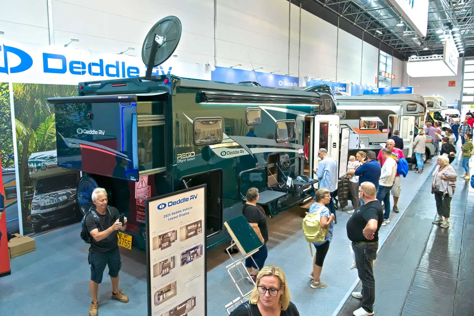 New: Deddle RV (2025) - ingenious motorhomes from China with slide-outs, washing machine and projector