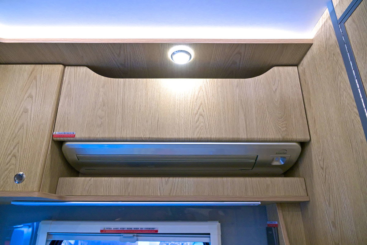Deddle RV EASY TOUR E-PRO - Heizung Caravan Salon 2024
