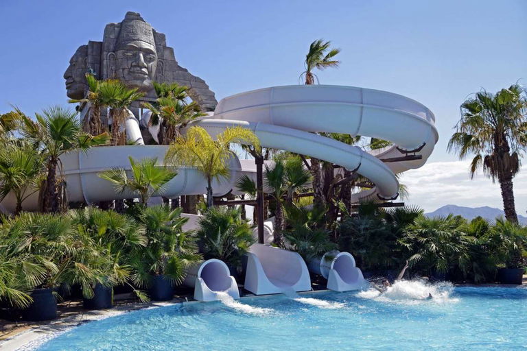 Campsites with aquaparks - fun for bathing beauties and water rats