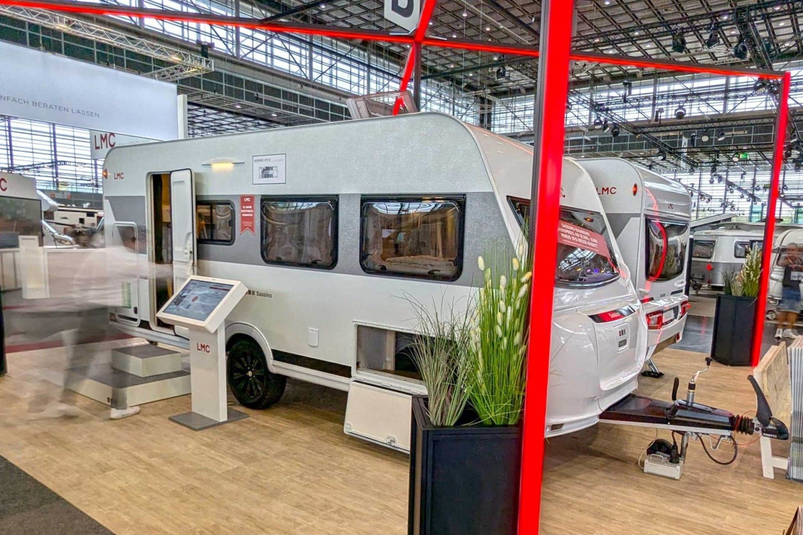 Innovations Caravan Salon 2024: LMC Sassino 470 K - spacious caravan for large families