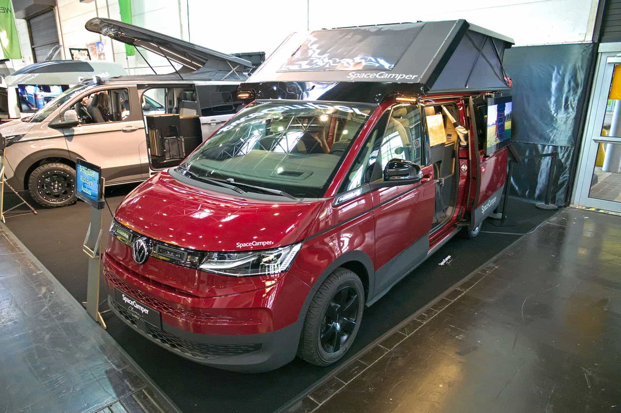 SpaceCamper Roof Caravan Salon 2024