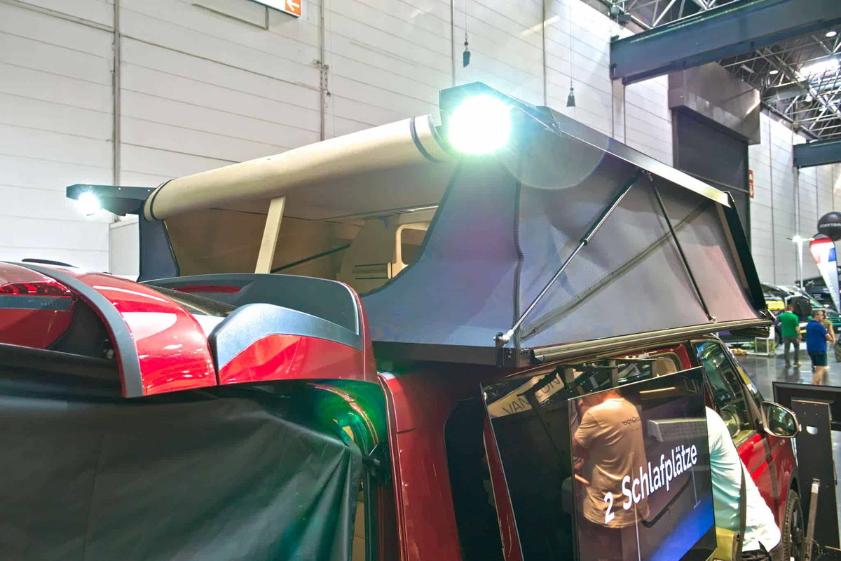 SpaceCamper Roof Caravan Salon 2024