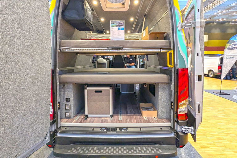 LMC Modo (2025) - individual expansion thanks to modular furniture system for the Iveco Daily Switch