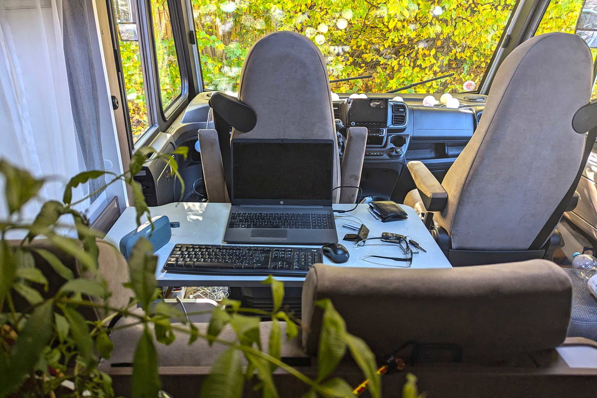 Seating group