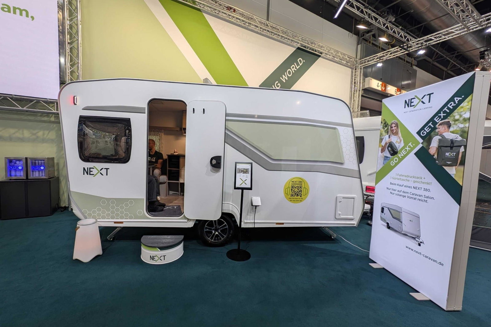 NEXT 380 - Lightweight, modern and ideal for electric cars: what the new caravan from Fendt can really do