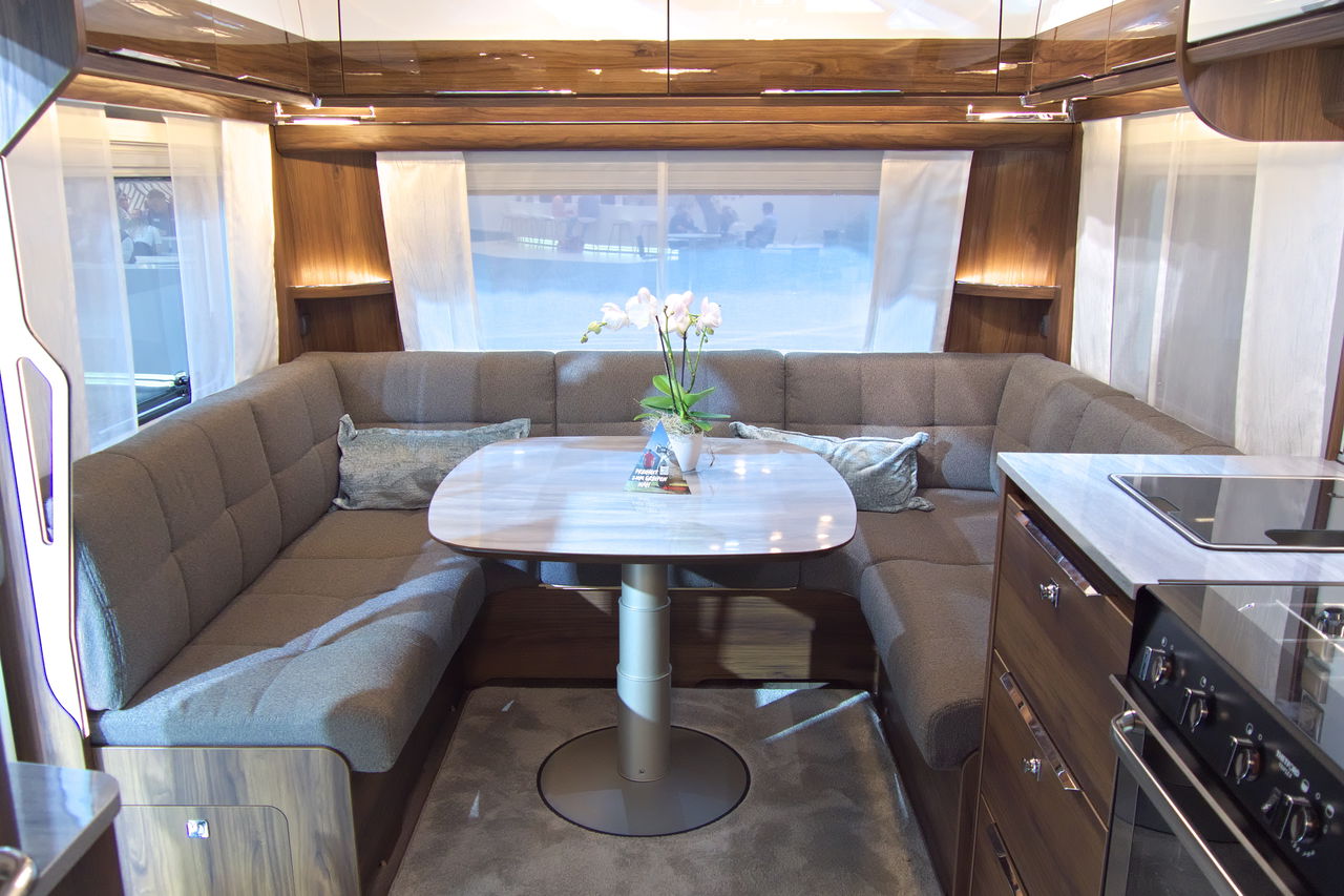 Luxury apartment on wheels: this caravan outshines many a holiday flat