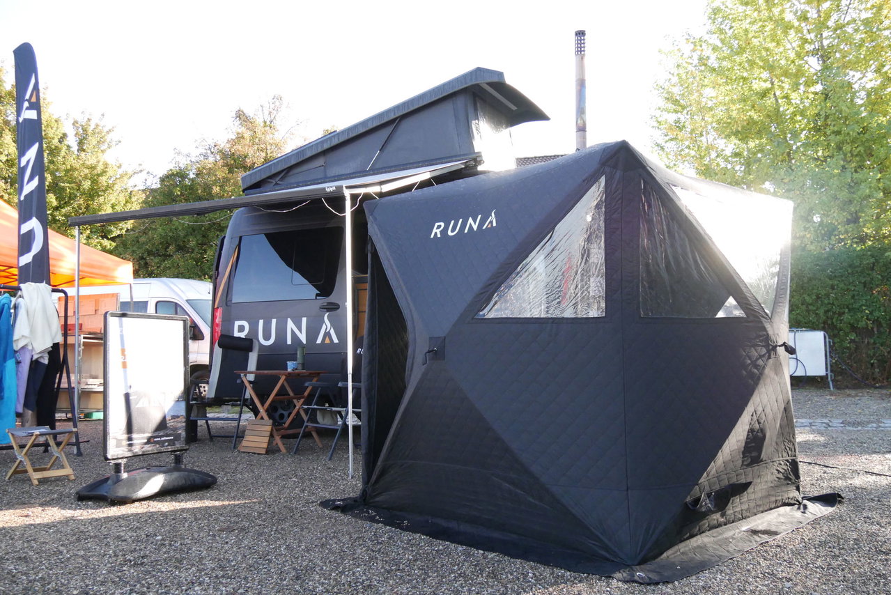 Tent Sauna for Campers: When the Mountain Lake Becomes a Wellness Oasis